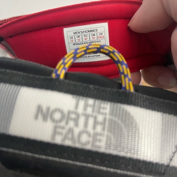 The North Face Skeena Sport Sandals men’s red blue yellow black size 13 main image 7